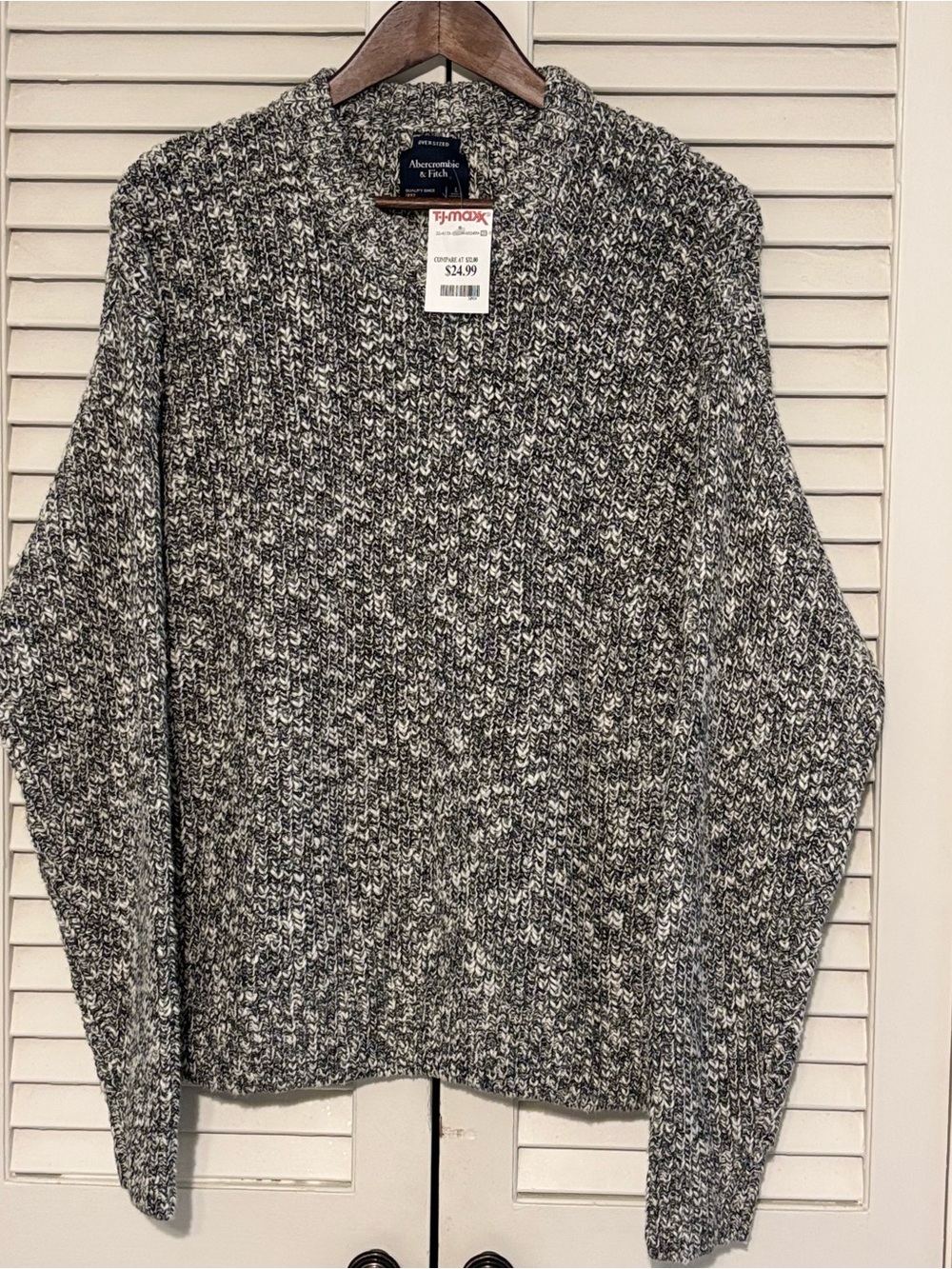 Abercrombie & Fitch Black and White Marled Crewneck Sweater
